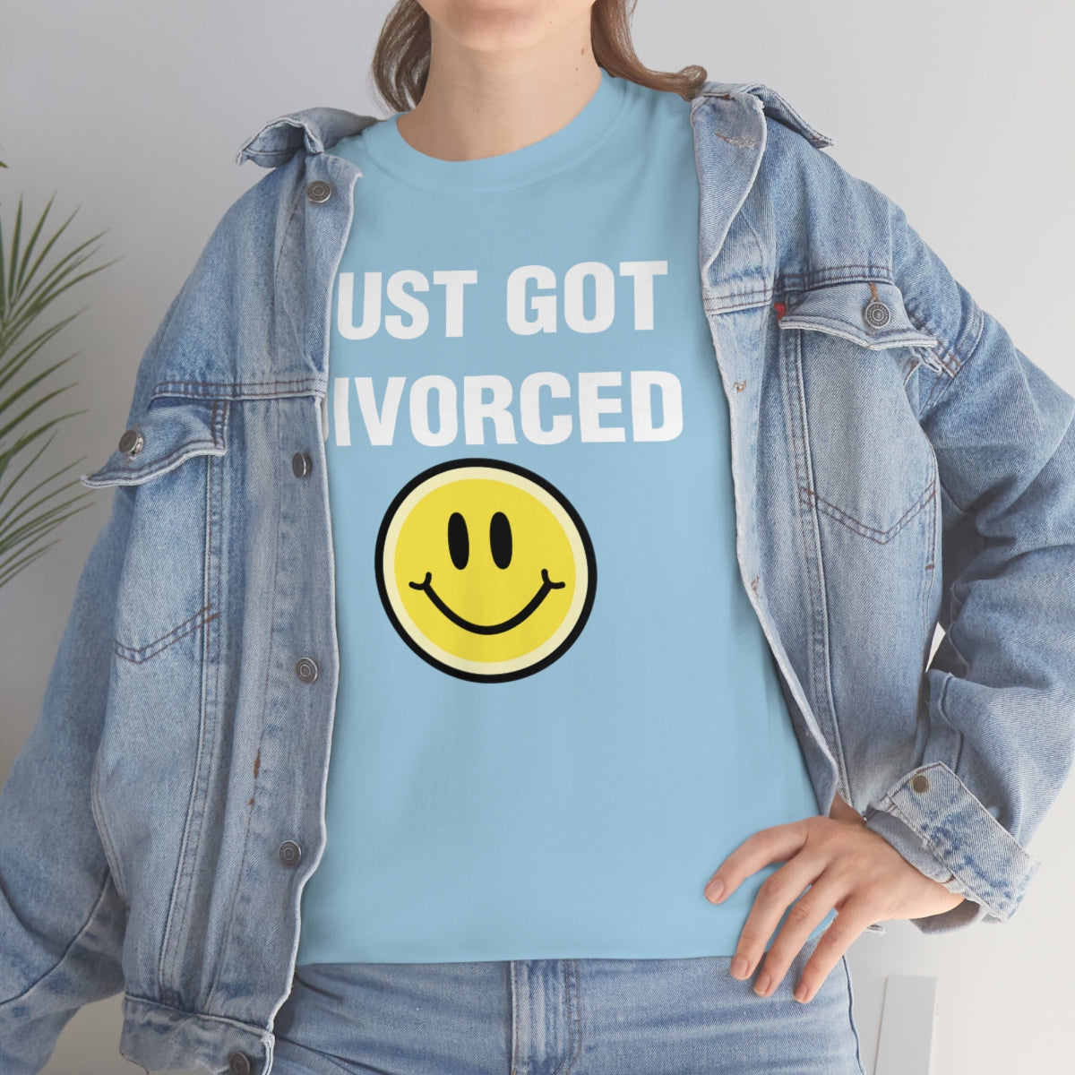 JUST GOT DIVORCED TEE