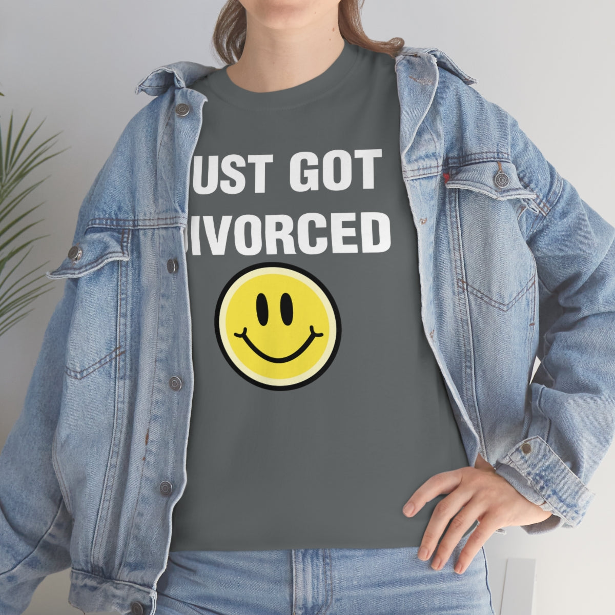 JUST GOT DIVORCED TEE